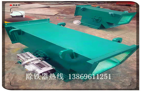 管道永磁除鐵器，管道永磁除鐵器價(jià)格_遠(yuǎn)力管道永磁除鐵器價(jià)格12000高斯 可定制工作原理_安裝示意圖  