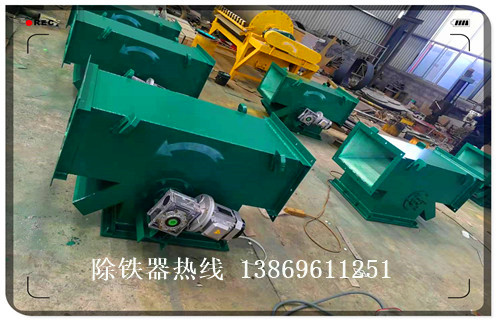 永磁管道除鐵器，永磁管道除鐵器rcyg_遠力永磁管道除鐵器rcyg12000高斯 可定制工作原理_安裝示意圖